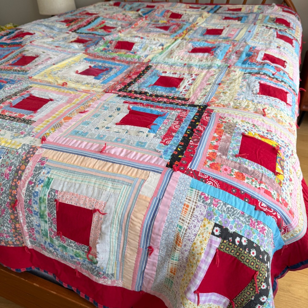 Vintage Handmade Log Cabin Quilt Tied Scrap Fabric Cutter Quilt 76x86 Red Blue